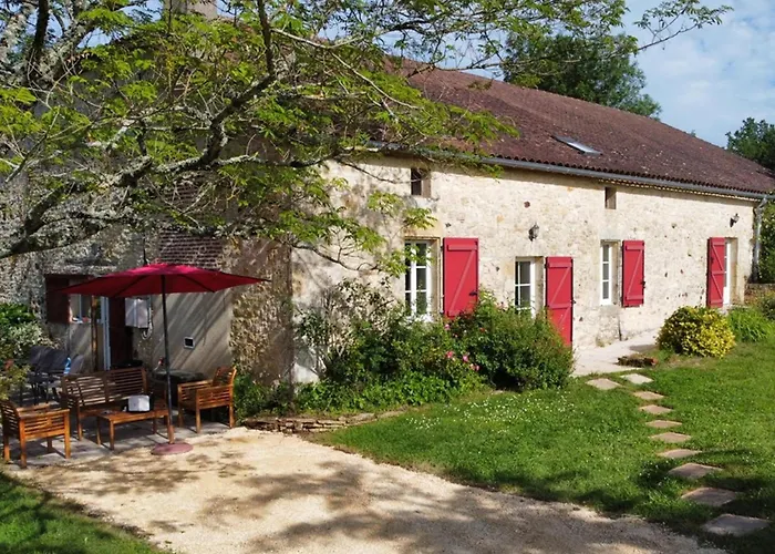 Domaine Saint Martin Le Redon Hébergement de vacances *