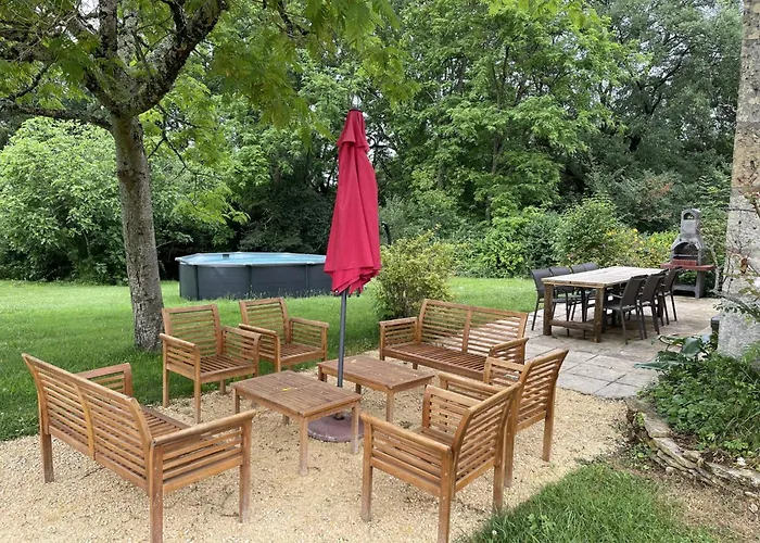 Casa de Férias Domaine Saint Martin Le Redon *